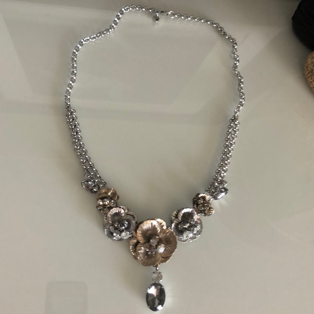 LOFT necklace
